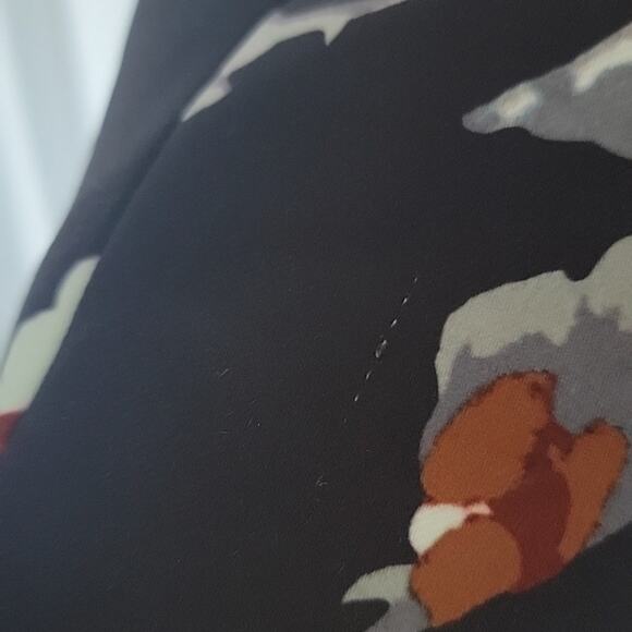 Theory Mod Belt Dress In Victorian Floral Satin, 2 - Picture 8 of 9